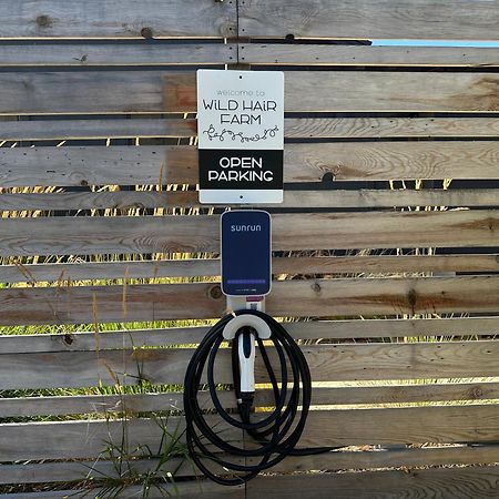 Wild Hair Studio-Stylish Farm Stay W Ev Charger أررويو غراندي المظهر الخارجي الصورة